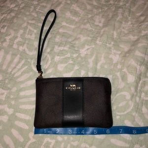 COACH wristlet, NEVER USED!